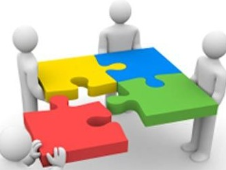 高端网站建设需要随时更新文字，更改照片保持您的网站新鲜度